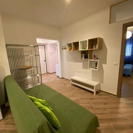 Casa Vacanze Nuanua ตรีเอสเต ภายนอก รูปภาพ