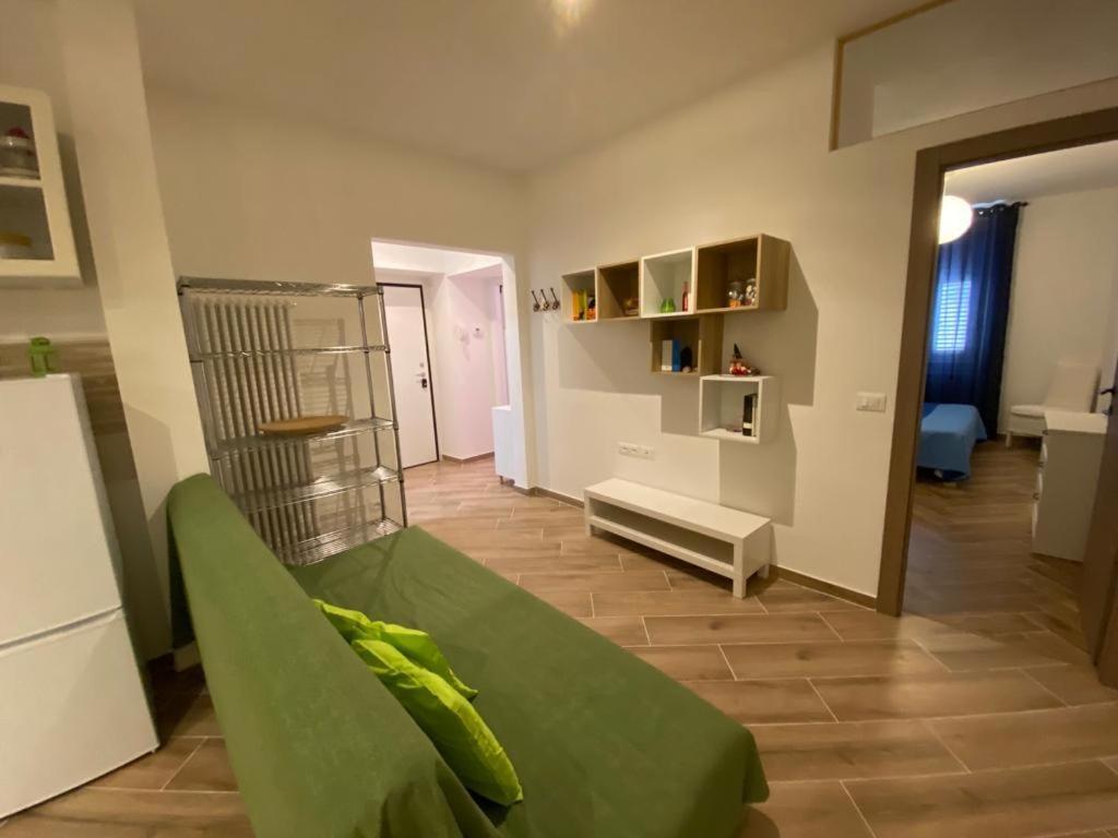 Casa Vacanze Nuanua ตรีเอสเต ภายนอก รูปภาพ